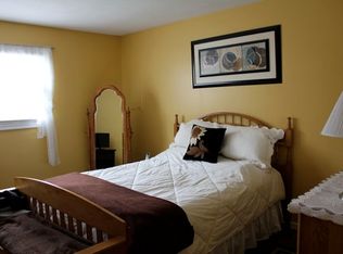 3 Shear Ct, Waterford, NY 12188