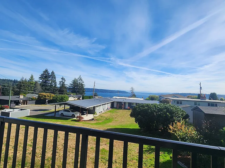 The Grandview — Photo 25