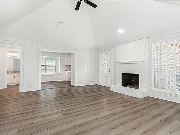 2nd image of 1016 Willowbrook Trl