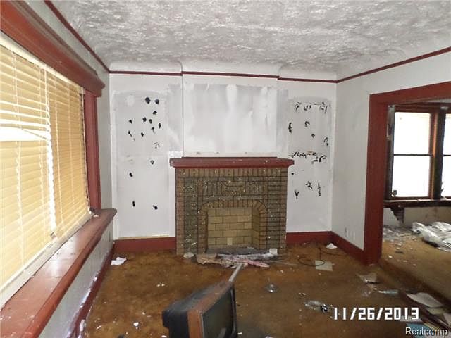 2nd image of 14362 Coyle St