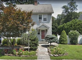 18 Central Ave, Demarest, NJ 07627
