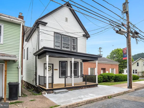 104 N High St, Duncannon, PA 17020