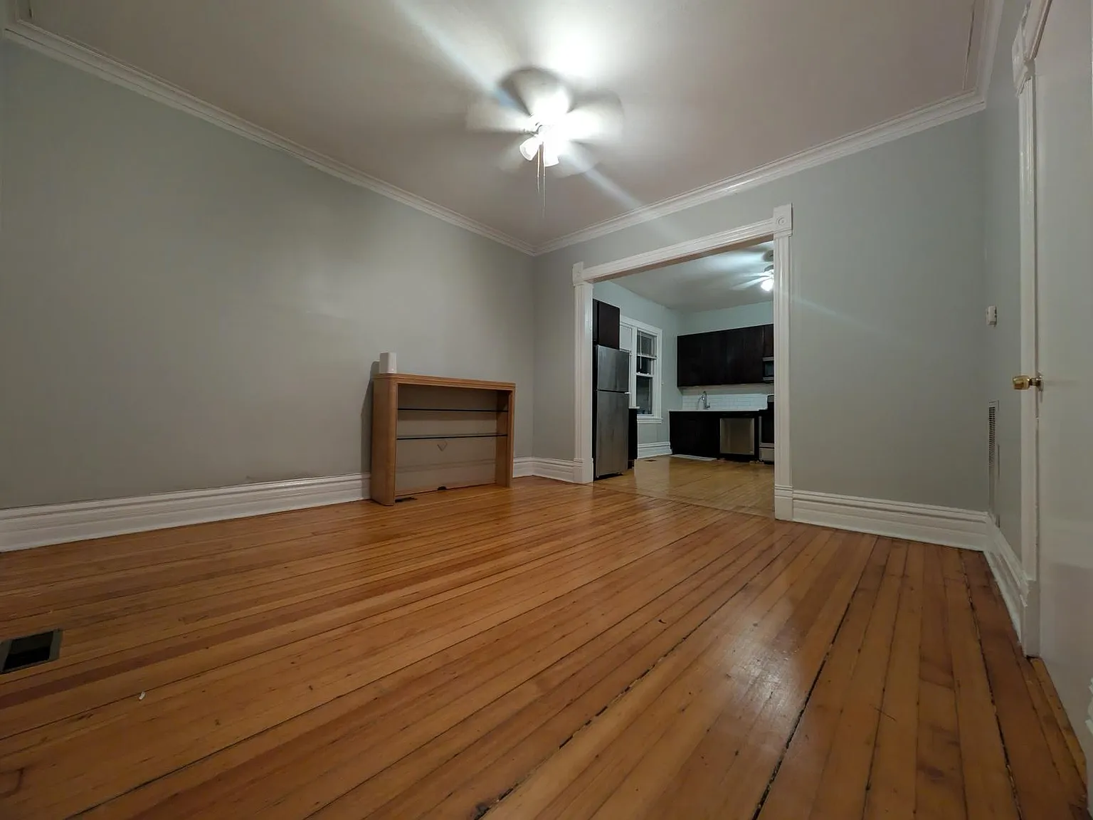 2 bed, 600 sqft, $2,275 — Photo 3