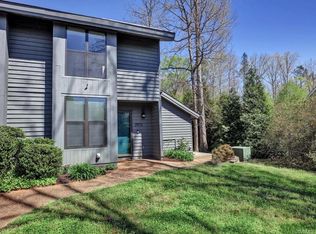 2972 Woodbridge Crossing Dr, Midlothian, VA 23112