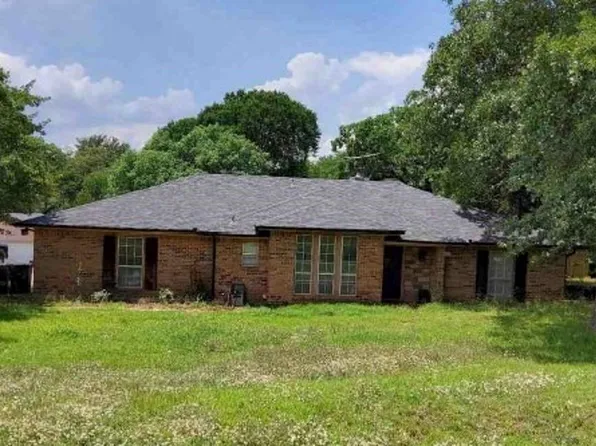 517 Shady Oaks Trl, Burleson, TX 76028