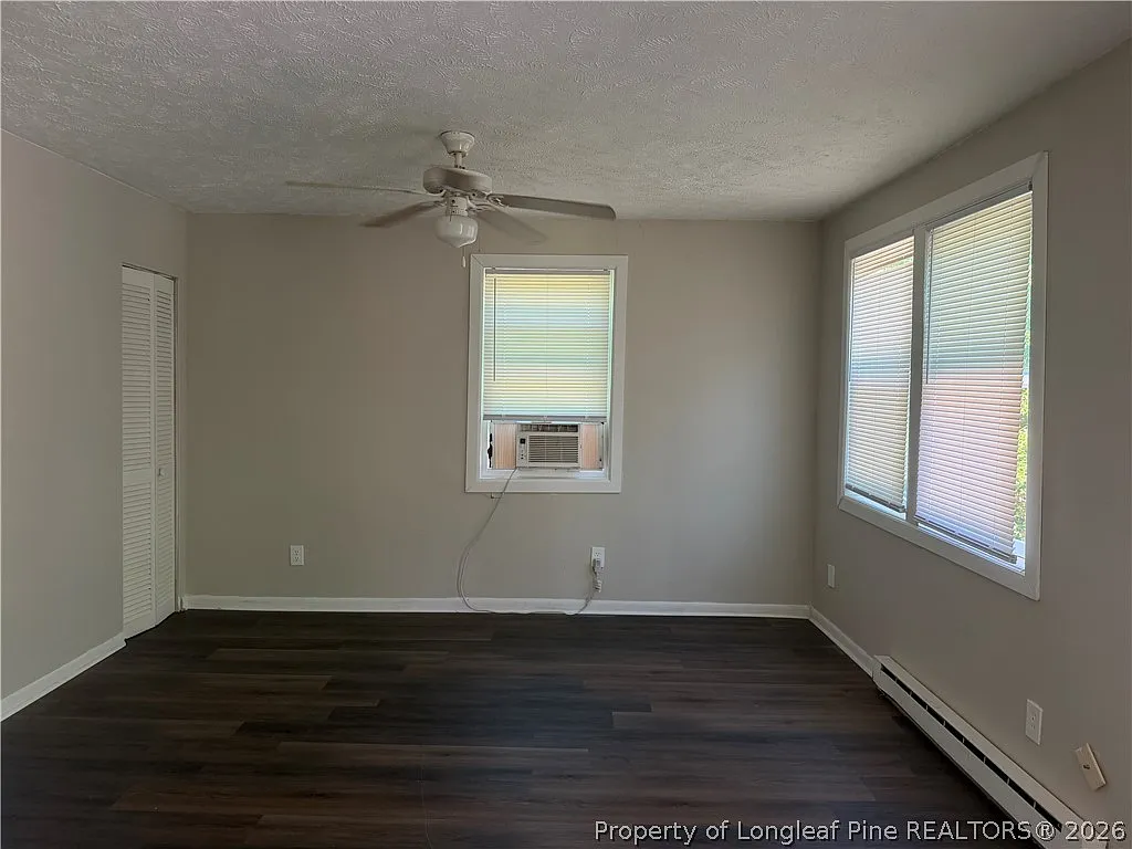 1 bed, 1.0 bath, 999 sqft, $850 — Photo 3