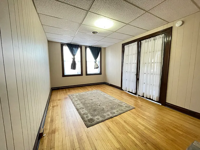 1 S Minnesota St #3 — Photo 8