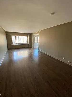 Rented by Keller Williams NYC | media 16