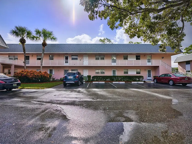 18081 SE Country Club Dr #265 — Photo 14