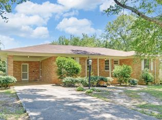 79 Hillcrest Dr, Toccoa, GA 30577