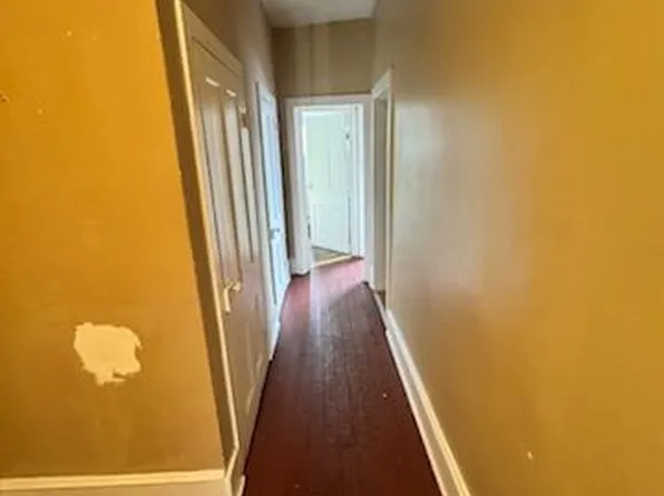 3 W Union St #B, Nanticoke, PA 18634