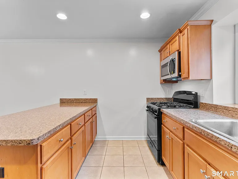 20 W Main St #C104 — Photo 7