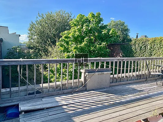 Rented by Highline Residential | media 14