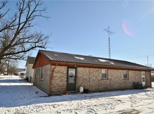 405 W Weller St, Ansonia, OH 45303