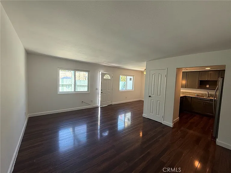 1301 Wheaton Way — Photo 4