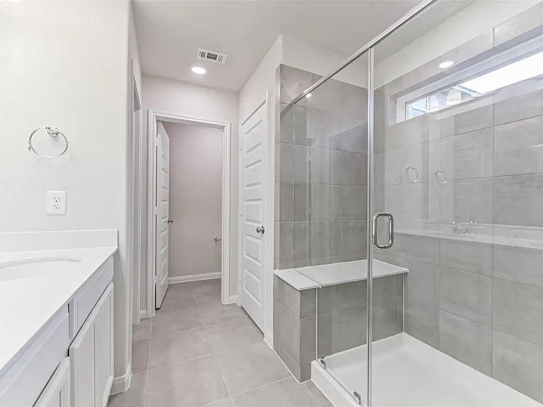 17590 Rosette Grass Dr — Photo 20