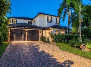 534 NE 8th Ave, Fort Lauderdale, FL 33301