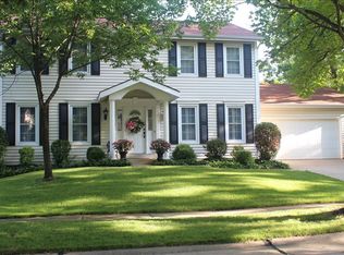1205 Berquist Ct, Ballwin, MO
