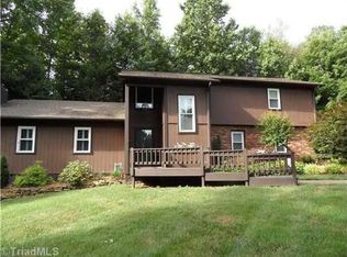 117 Matts Pl, Advance, NC 27006