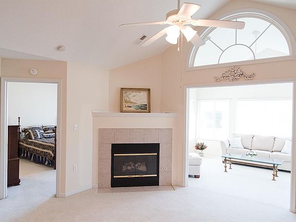 5th image of 212 Salisbury Cir