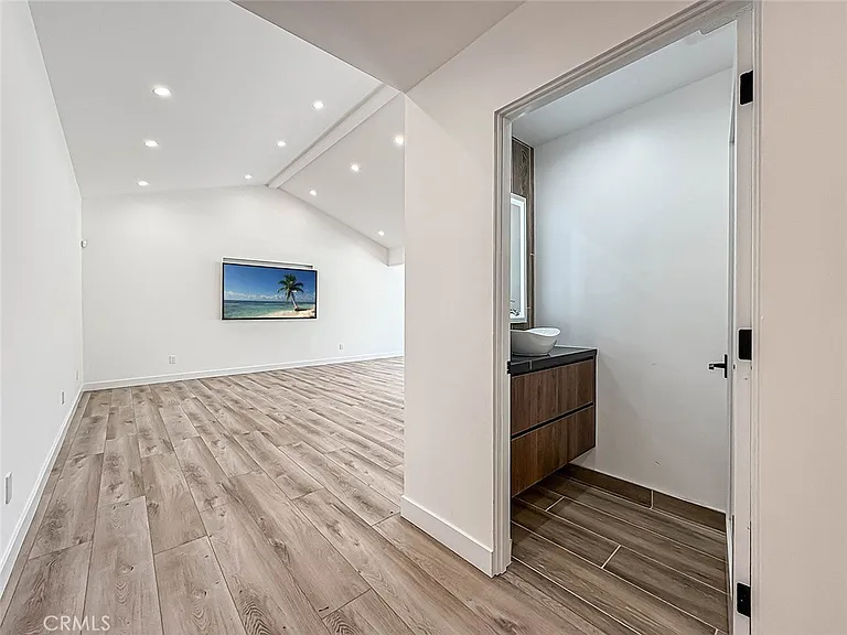 22921 Dolorosa St — Photo 46