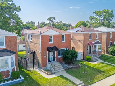 8022 S Wentworth Ave, Chicago, IL, 60620