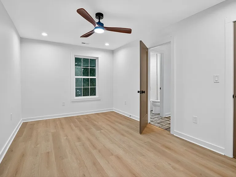 226 Maco Ter — Photo 36