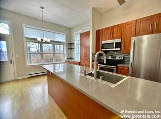 206 Fisher Ave, Roxbury, MA 02120