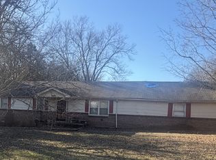 2808 Elam Rd, Murfreesboro, TN 37127