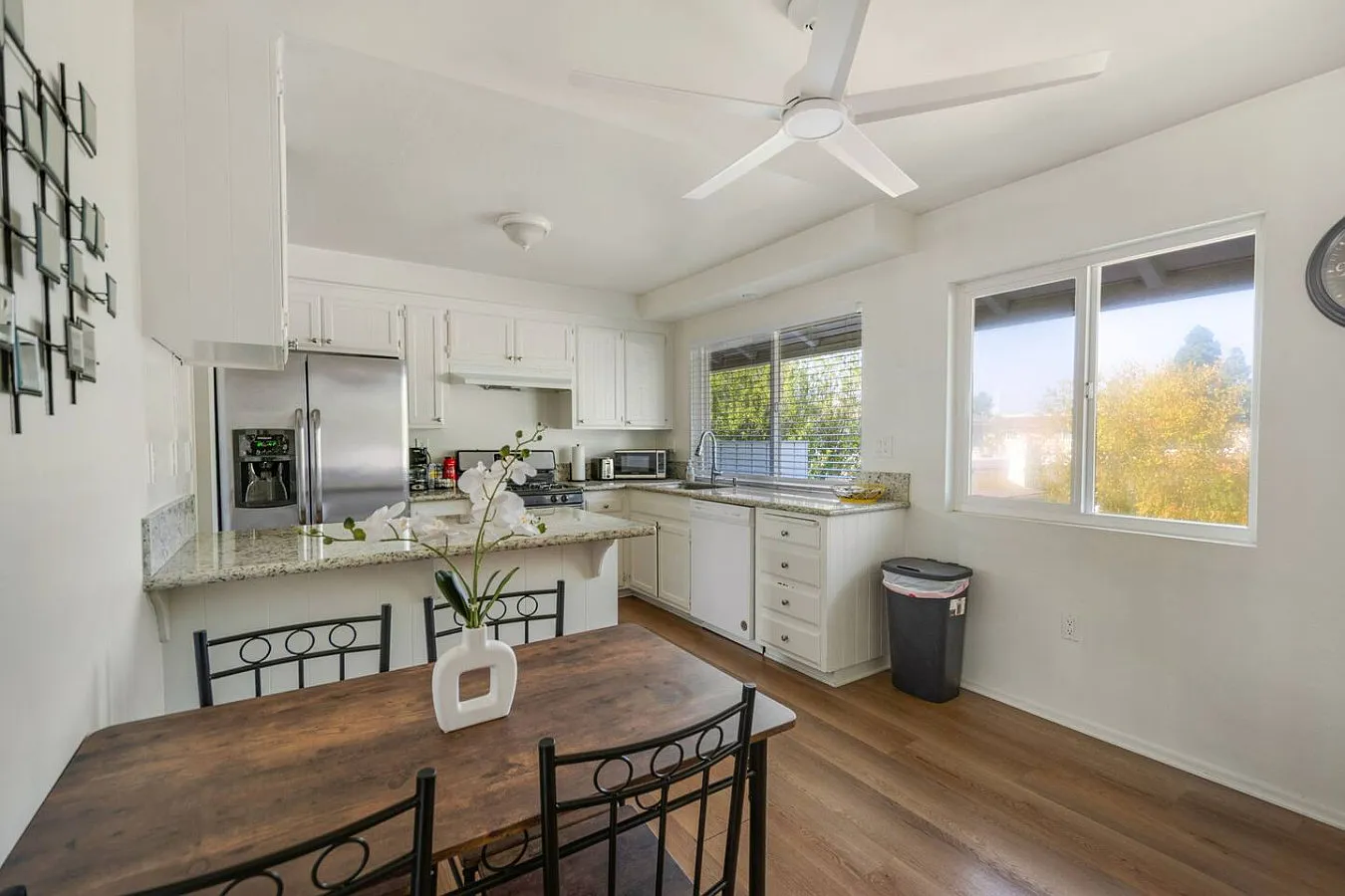 1 bed, 720 sqft, $4,000 — Photo 2