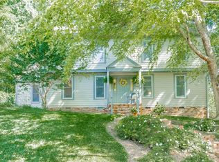 10500 Sancrest Rd, Henrico, VA 23238