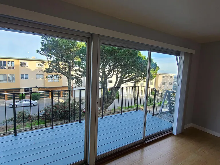 74 Crestline Dr #1 — Photo 4