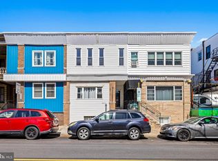 4617 Locust St, Philadelphia, PA