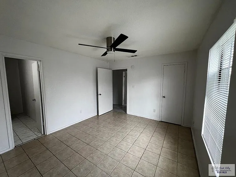 5105 Villa Bonita St — Photo 6