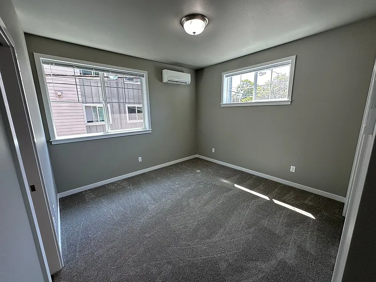 338 E 12th Ave — Photo 26