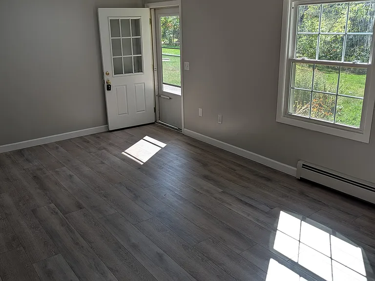 47 Hill St #4 — Photo 2