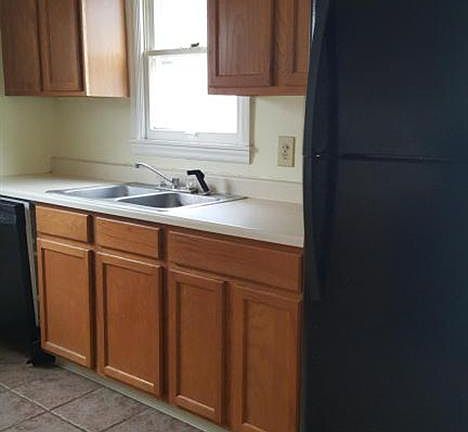 5th image of 440 1st Ave