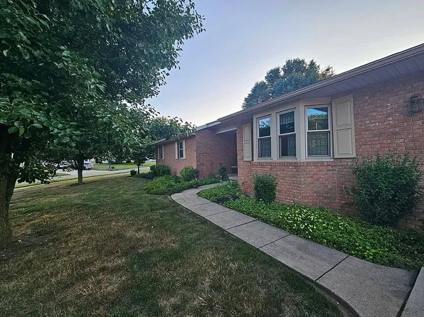 127 Northwood Dr, Dover, OH 44622