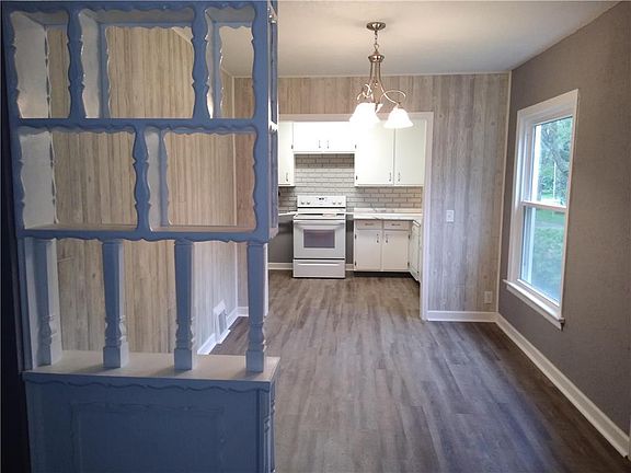 4th image of 1518 S Dodgion Ave