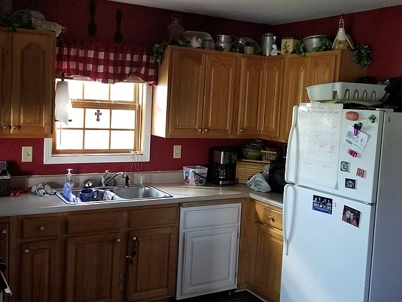 5th image of 1401 Penobscot St