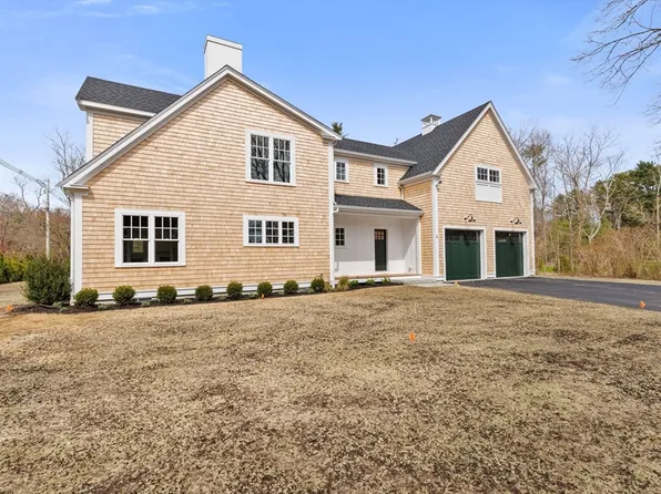 2 Elm Hill Ln, Duxbury, MA 02332