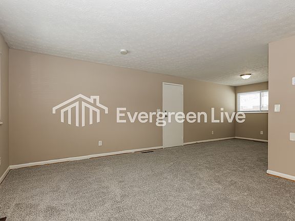 3rd image of 4423 Lambeth Dr