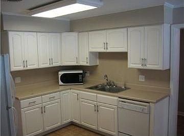 5th image of 527 Beverly Garden Dr