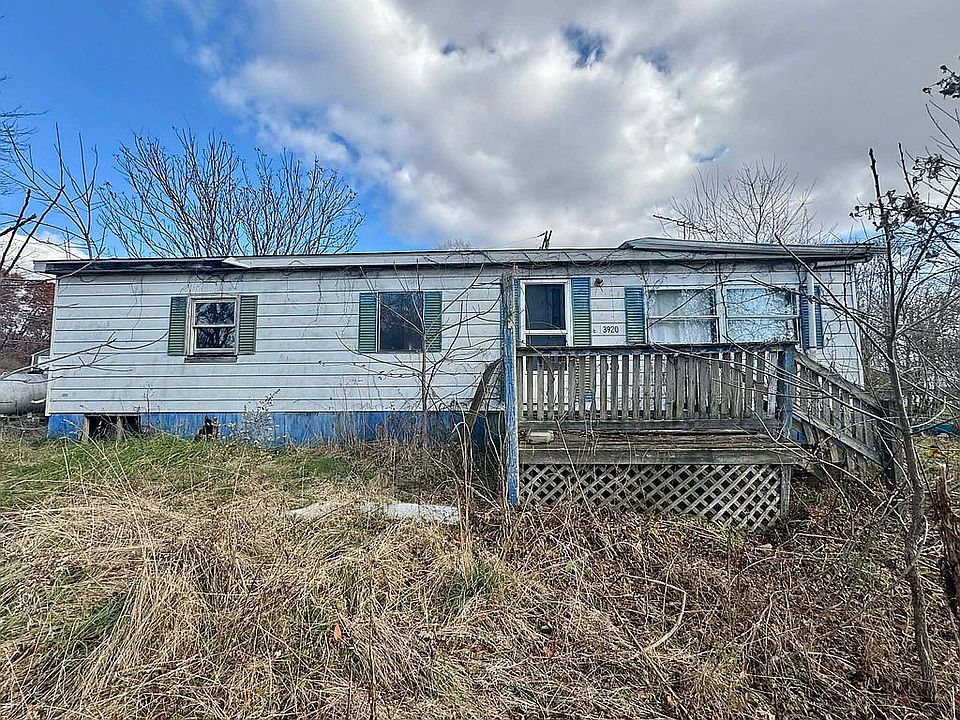 1st image of 3920 N Pleasant Dr