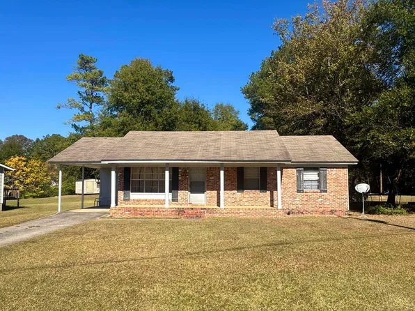 924 Allen St, Talladega, AL 35160