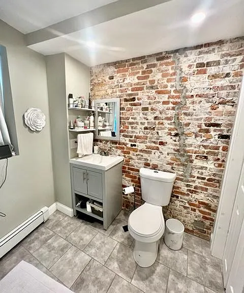 353 Hanover St #3 — Photo 11