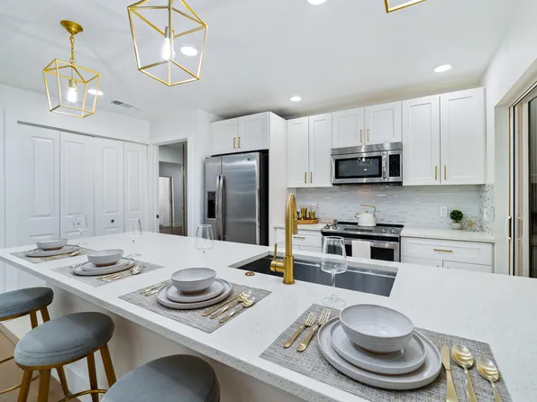 2301 PIN OAK Court, Palm Beach Gardens, FL 33410