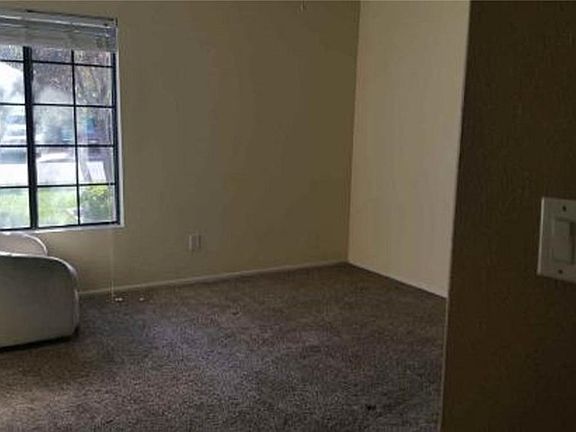 5th image of 26508 Voyage Ln