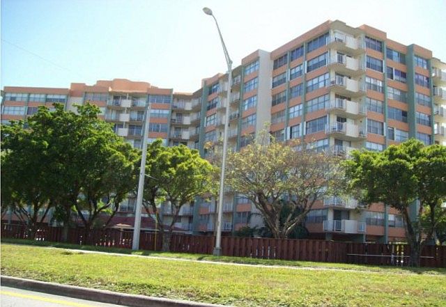 1st image of 1300 NE Miami Gardens Dr APT 312E