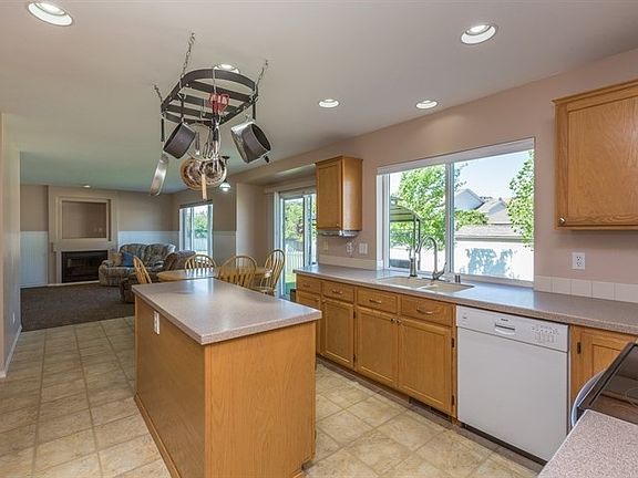 5th image of 23135 E Settler Dr